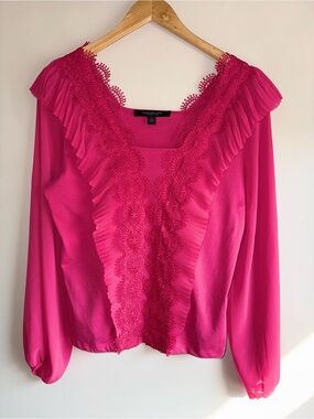 Marc New York Hot Pink Lace-Trim Ruffled V-Neck Blouse Size Small